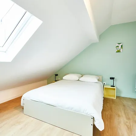 Rb-3 2 Pers Dans Les Combles 3eme Etage * Mulhouse