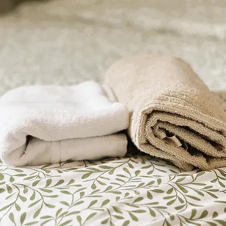 Rb-3 2 Pers Dans Les Combles 3eme Etage アパート ミュルーズ